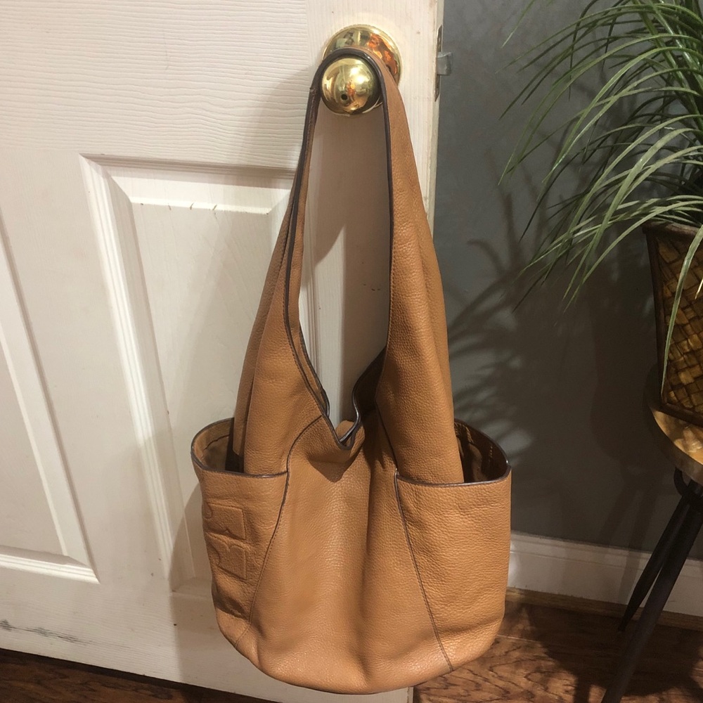 Tory Burch Hobo Bag